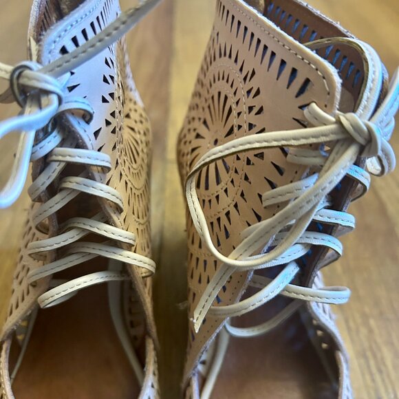 Jeffrey Campbell Rodillo Lace Up Perforated Leather Wedges Heels 7 - Picture 4 of 13